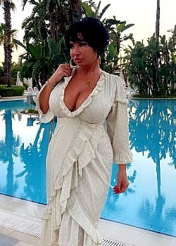 Mimi Mogos